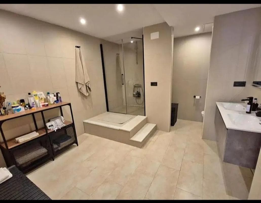 Venta de piso en Calle Velarde, Benalmádena
photo 5