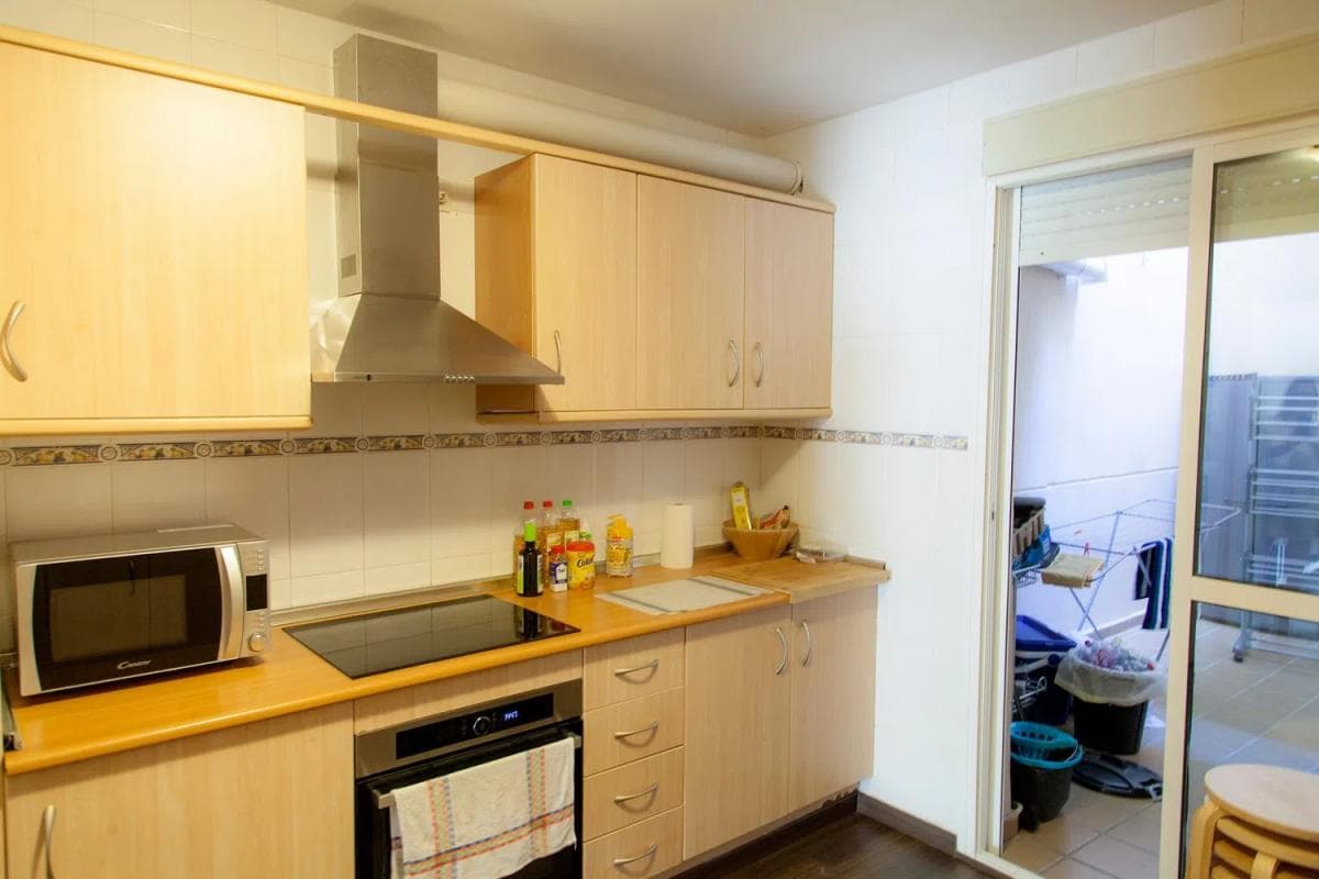 Продажа квартиры на Calle Almuñécar, 2, Бенальмадена
photo 3