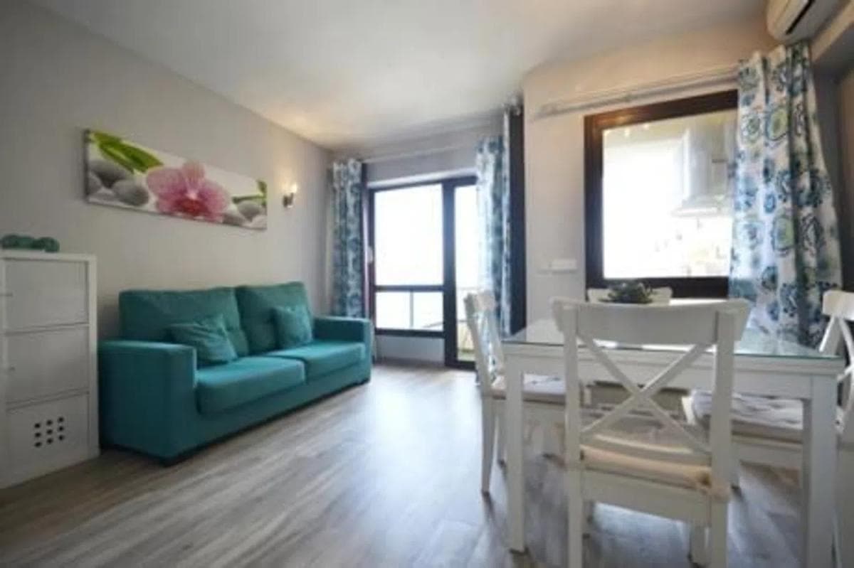 Продажа квартиры на Barrio Cortijo Torrequebrada, Бенальмадена
photo 5