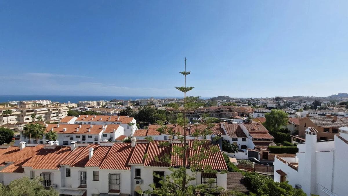 Sale of independent chalet in Arroyo de la Miel, Benalmádena
photo 2