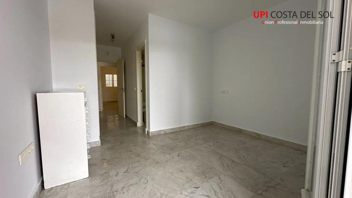 Venta de piso en Calle Acebo, 2, Benalmádena
photo 3