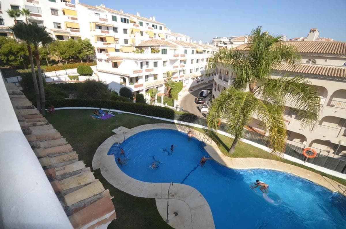 Sprzedaż mieszkania w Calle Quilla, Benalmádena
photo 4
