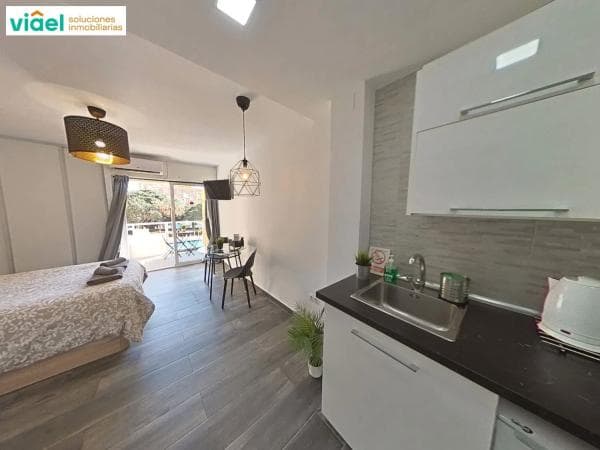 Estudio en venta en Avenida gamonal, Benalmádena photo 1