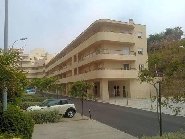 Piso en venta en Calle El Coloso, Benalmádena photo 1