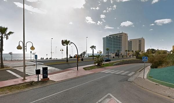 Piso en venta en Calle El Coloso, Benalmádena thumbnail 1