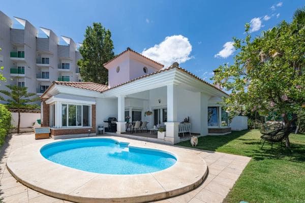 Chalet independiente en venta en El Higuerón - Capellanía, Benalmádena photo 1