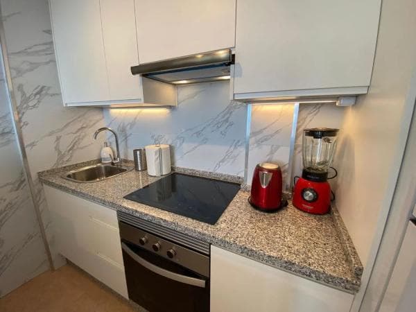 Piso en venta en Arroyo de la Miel, Benalmádena thumbnail 2