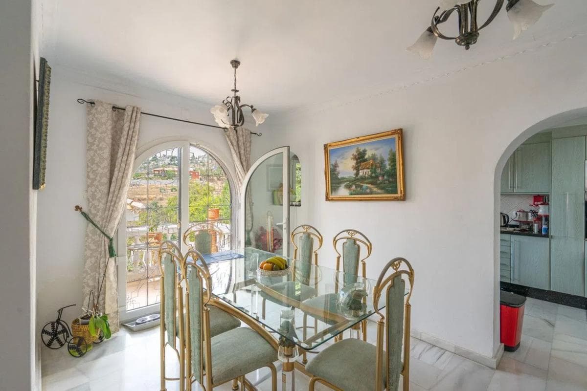 Sprzedaż niezależnego domku jednorodzinnego w Calle los Granados, Benalmádena photo 3