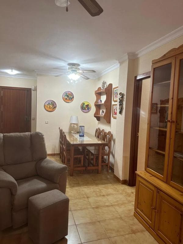 Venta de piso en Avenida Antonio Machado, 76, Benalmádena
photo 3