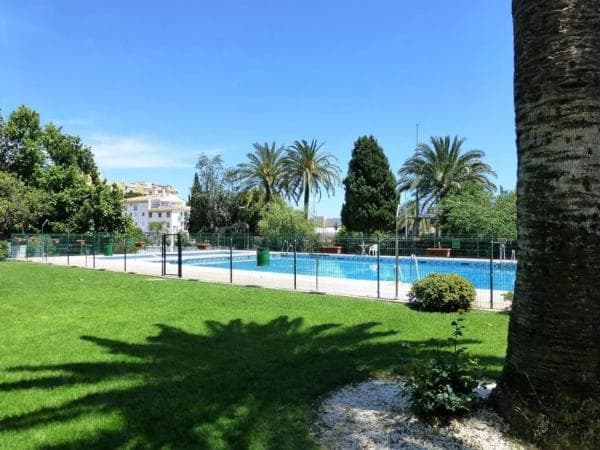 Piso en venta en Avenida Antonio Machado, Benalmádena photo 1