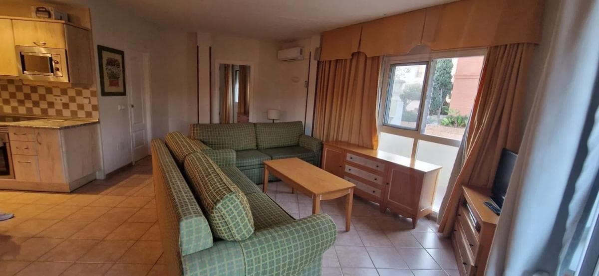 Sale of apartment in Avenida del Parque, 3, Benalmádena
photo 2