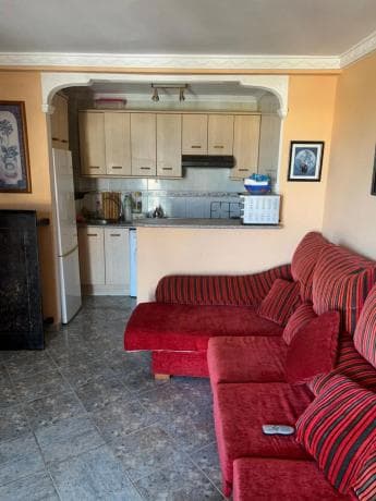 Piso en venta en Calle Tuy, 2, Benalmádena thumbnail 2