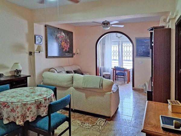 Piso en venta en Parque de la Paloma, Benalmádena photo 1