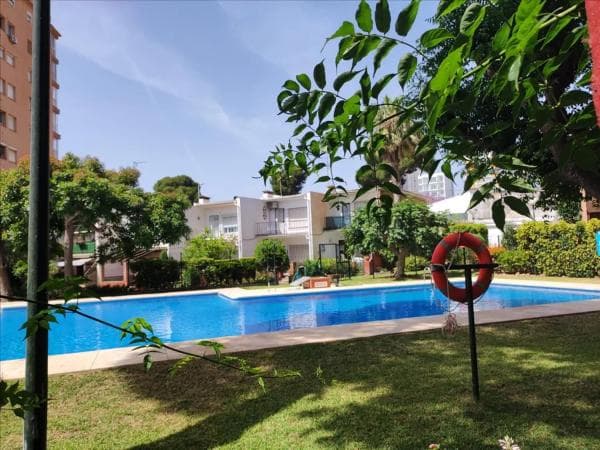 Piso en venta en Carril del Siroco, Benalmádena thumbnail 1