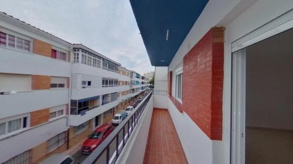Piso en venta en Calle Juan Ramon Jimenez, Benalmádena photo 1