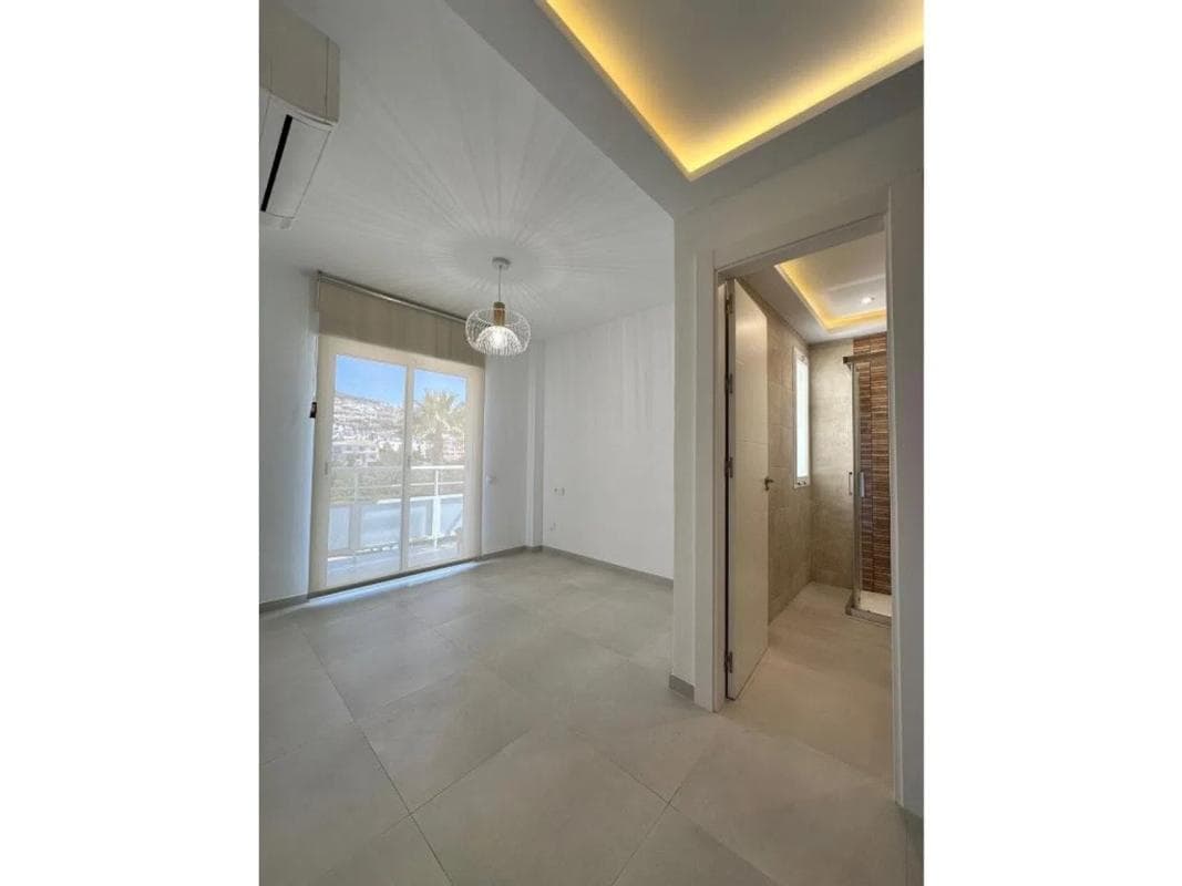 Venta de piso en Calle Tanbello, Benalmádena
photo 5