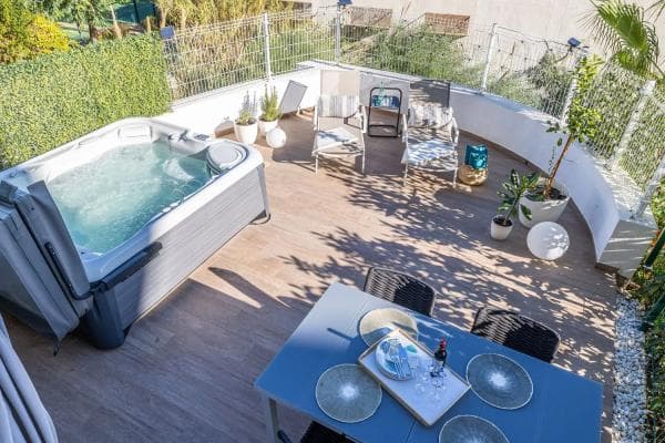 Piso en venta en Avenida Manuel Mena Palma, 13, Benalmádena thumbnail 2
