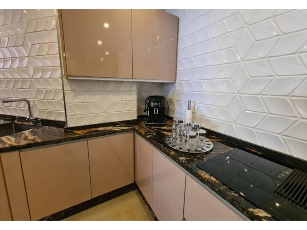 Venta de piso en Barrio Zona Centro Comercial Torrequebrada, Benalmádena
photo 4