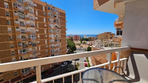 Piso en venta en Calle Luis Vives, Benalmádena photo 1