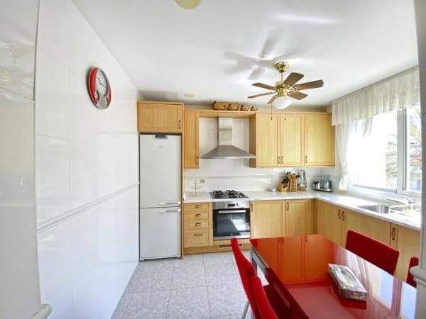Piso en venta en Calle San Joaquín, 10, Marbella thumbnail 2