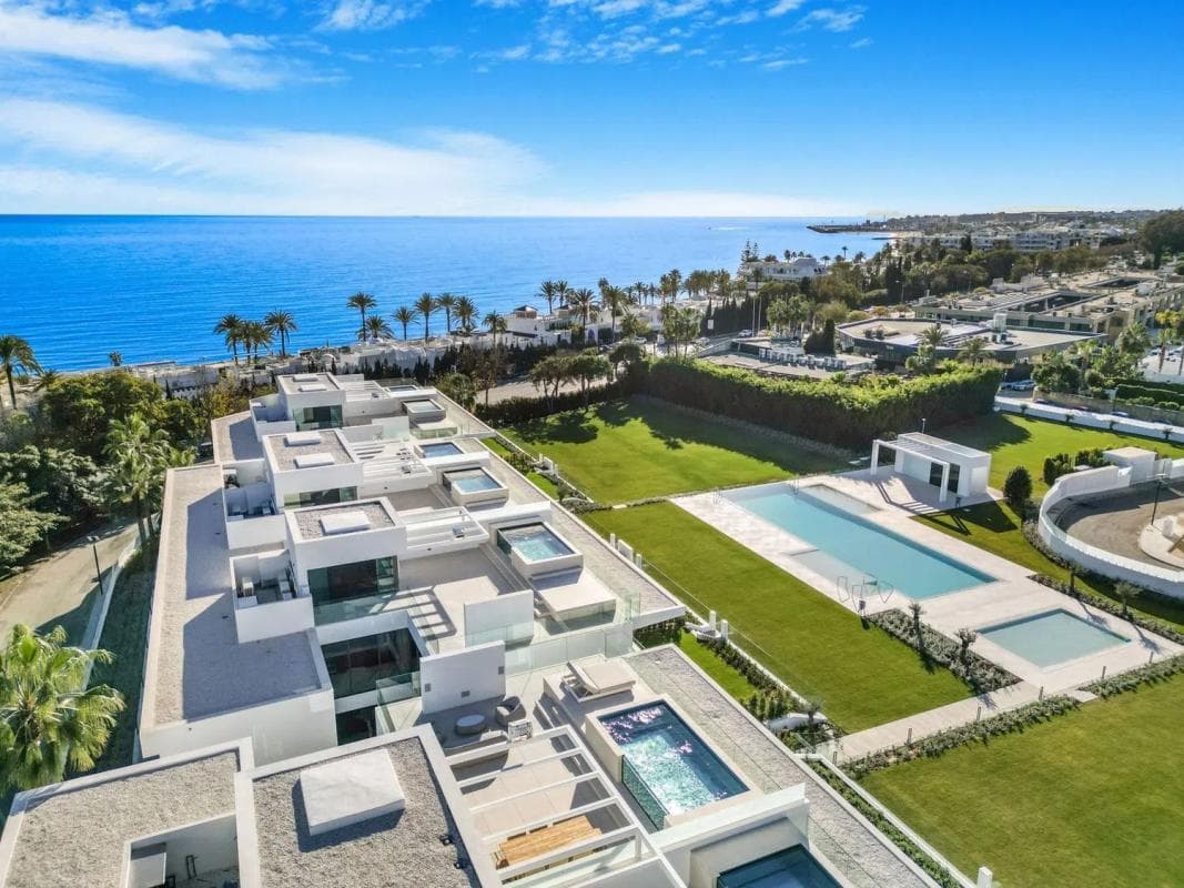 Venta de chalet independiente en Urbanizacion Villa Parra Palomeras, 66, Marbella
photo 2