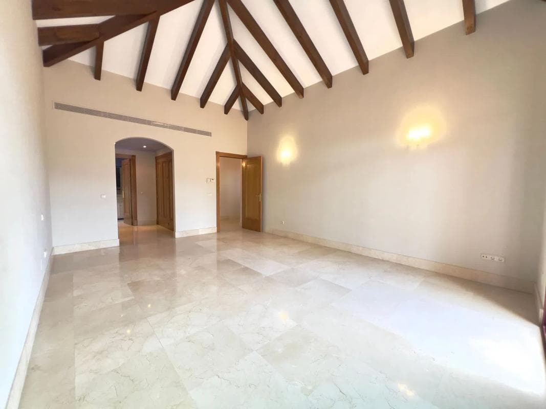 Venta de chalet independiente en Camino de Camoján, Marbella
photo 5