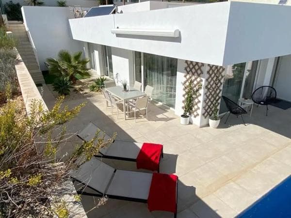 Chalet independiente en venta en Casco urbano, Polop thumbnail 1