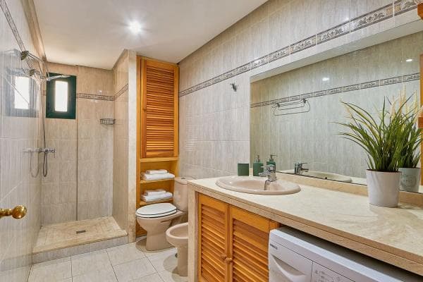 Apartment for sale in Calle Quilla, 3, Benalmádena thumbnail 2
