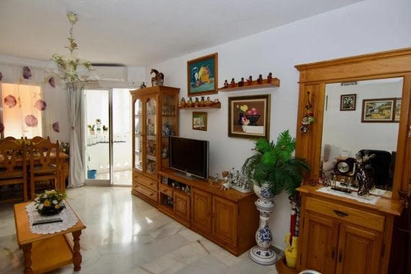 Apartment for sale in Arroyo de la Miel, Benalmádena thumbnail 2