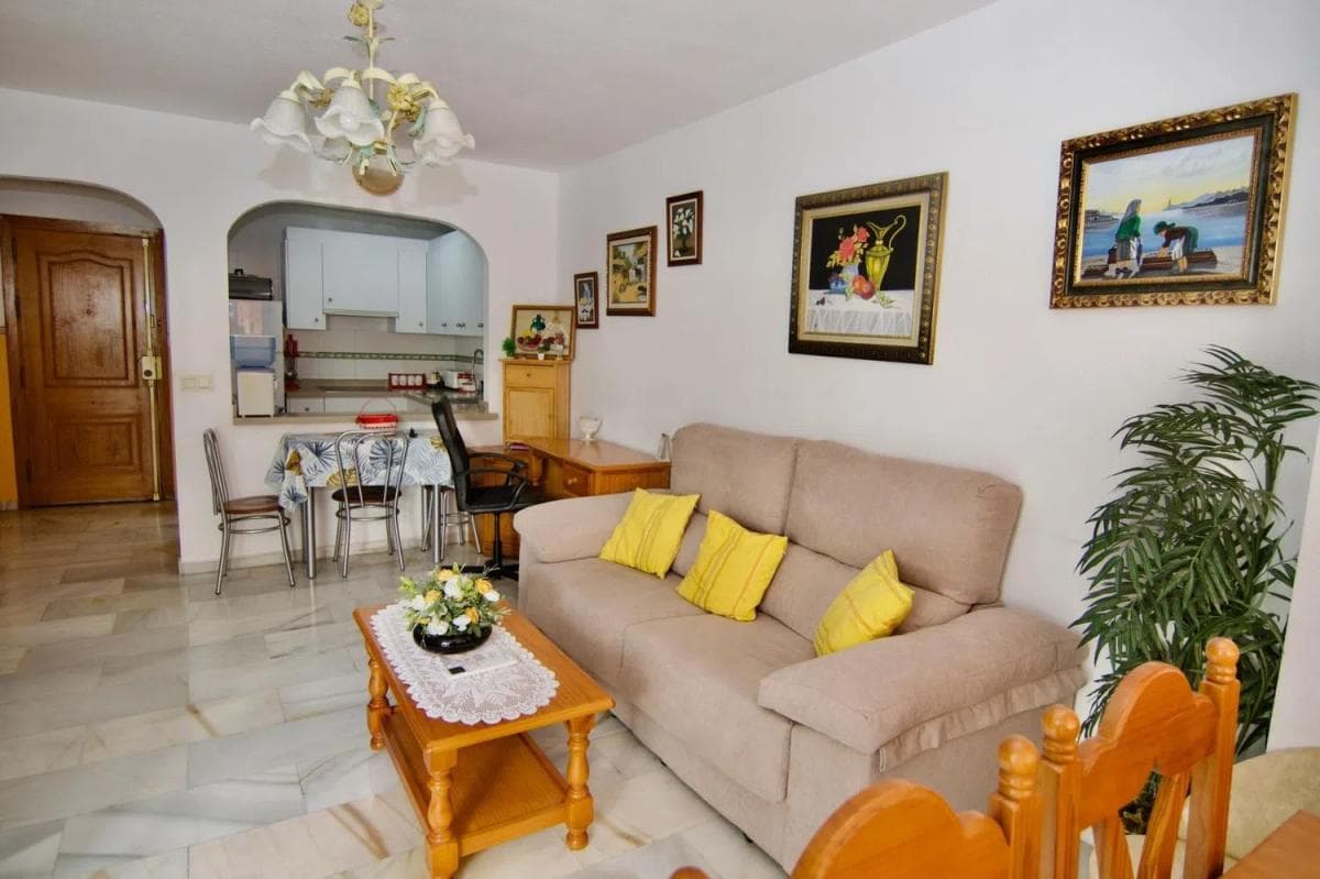 Sale of apartment in Arroyo de la Miel, Benalmádena
photo 5