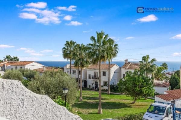 Продажа квартиры в Capistrano, Nerja thumbnail 1