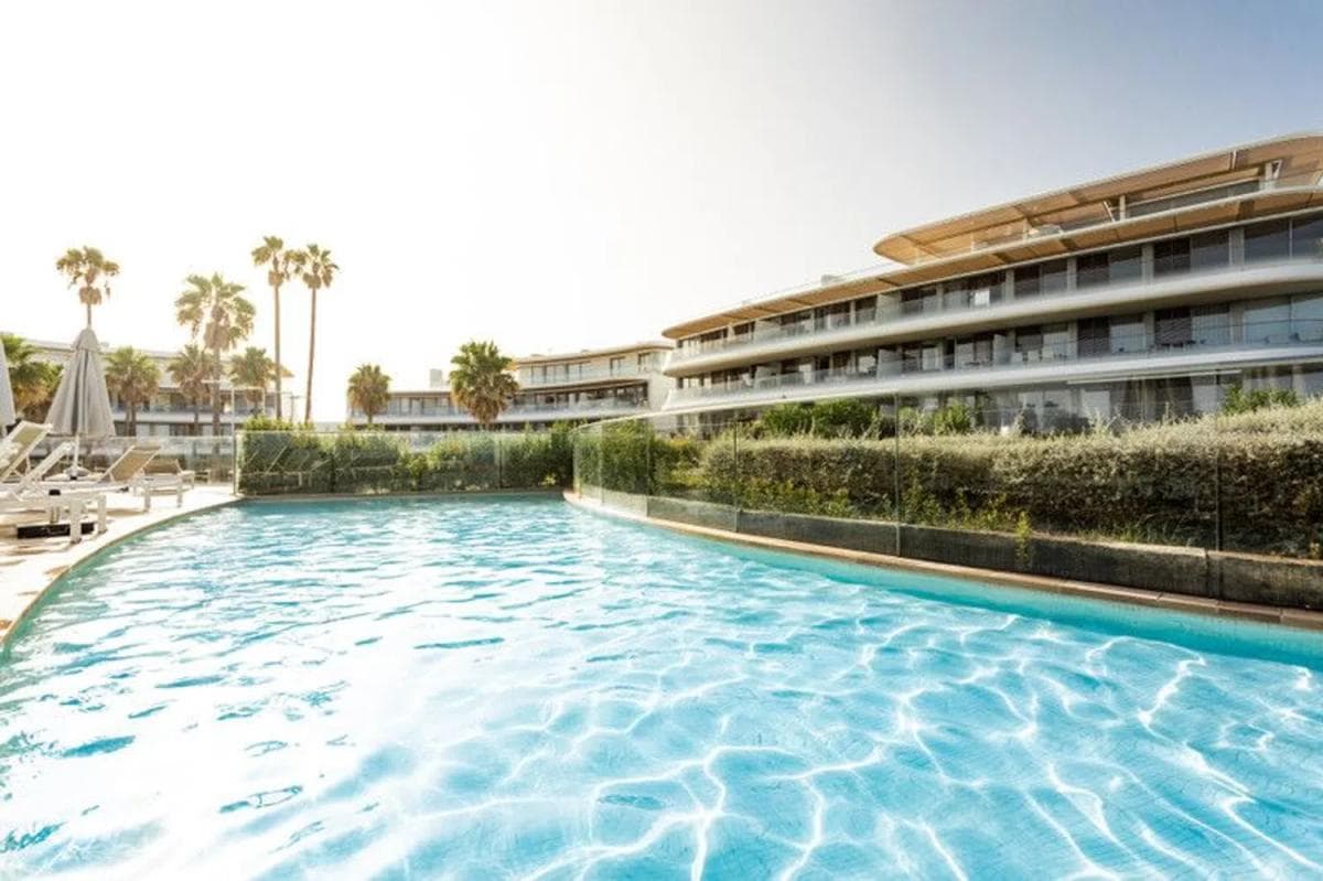 Venta de piso en Urbanización Costa Natura, Estepona
photo 2
