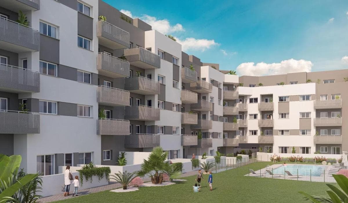 Venta de piso en Avenida del sol, Torre del Mar
photo 2