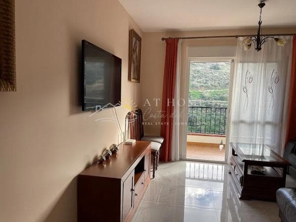 Продажа квартиры в Calle Nuestra Señora de las Nieves, 2, Torrox thumbnail 1