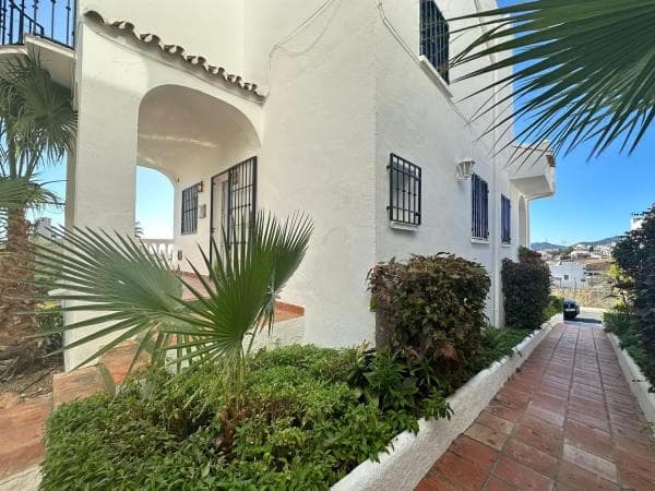 Коттедж на продажу в Fuente del Baden II Lorada, Nerja photo 1