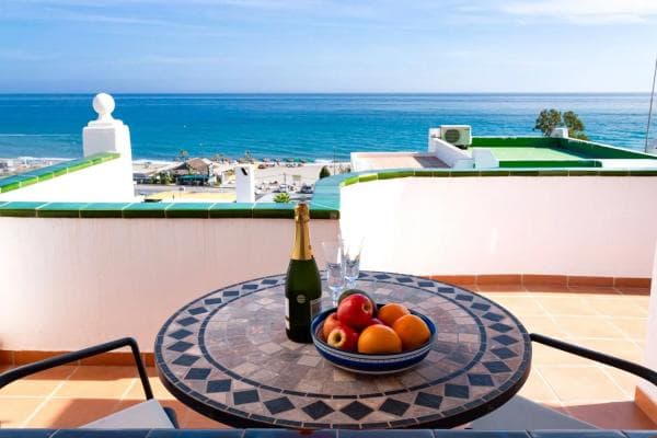 Коттедж на продажу в Calle Las Flores, Torrox photo 1