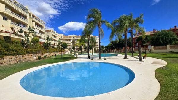 Piso en venta en Calle Acebuche, Mijas photo 1