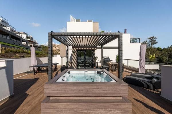 Duplex en venta en Urbanizacion N Andalucia 2G, Marbella thumbnail 2