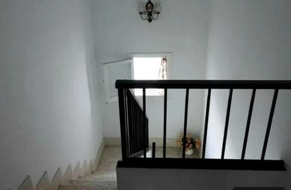 Chalet independiente en venta en Calle Alonso Flórez, Málaga thumbnail 2
