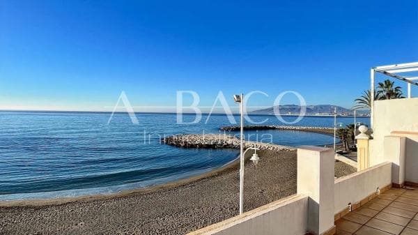 Chalet independiente en venta en Paseo Marítimo el Pedregal, Málaga photo 1