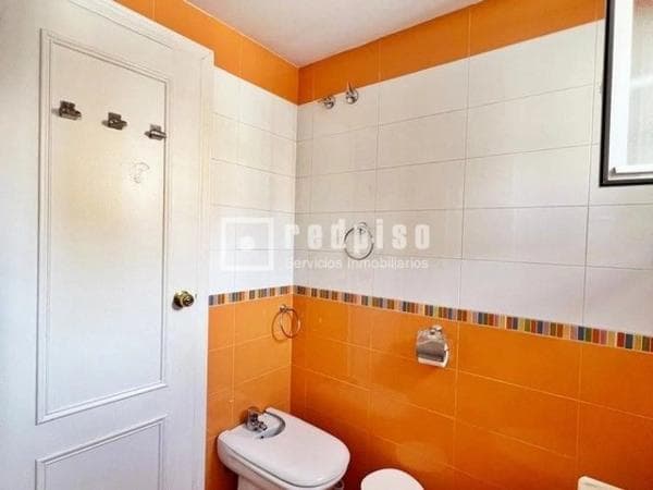 Apartment for sale in Barrio Manantiales - Estación de Autobuses, Torremolinos thumbnail 2