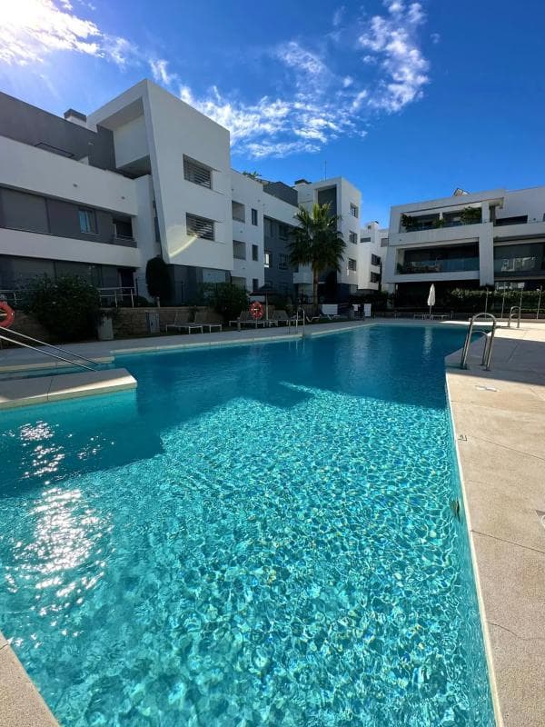 Venta de piso en Calle los Avellanos, Estepona
photo 4