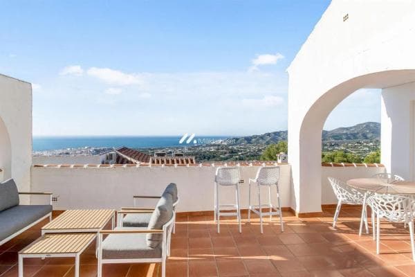 Продажа квартиры в Calle San Juan de Capistrano s/n, Nerja photo 1