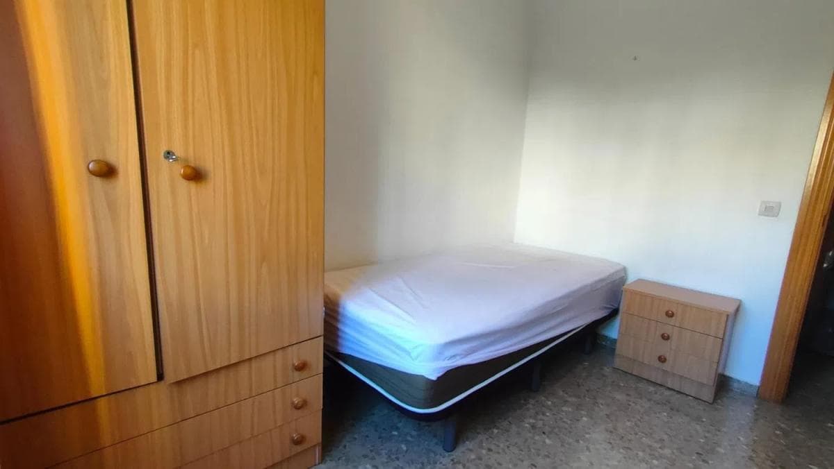 Sale of apartment in Calle rio bergantes, Torremolinos
photo 3