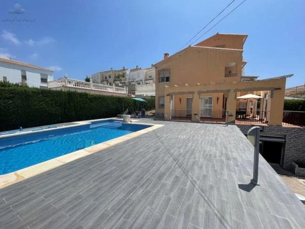 Chalet independiente en venta en , Chilches thumbnail 1