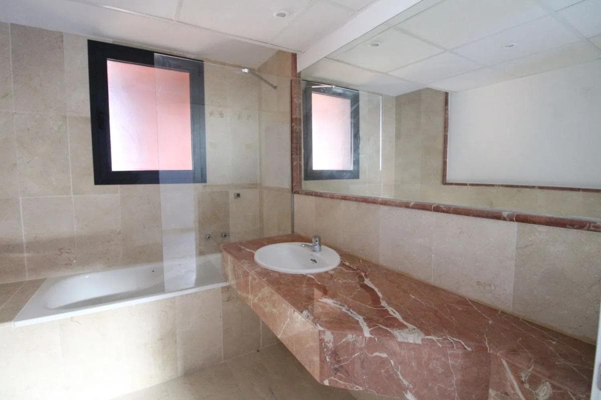 Venta de piso en Barrio Sitio de Calahonda, Mijas
photo 5