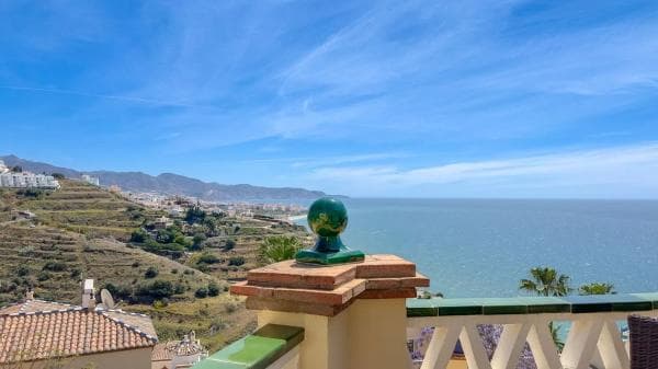 Продажа квартиры в La Alcazaba, 42, Torrox thumbnail 2