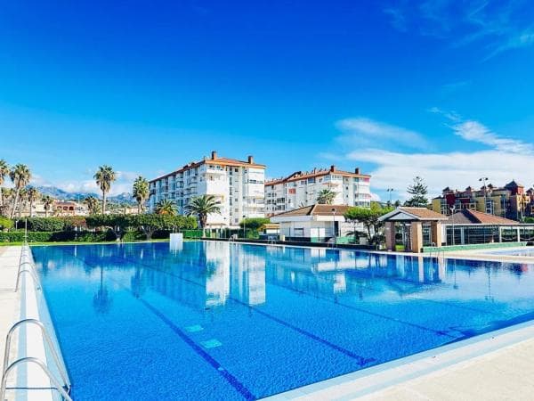 Продажа квартиры в Laguna Beach, Torrox thumbnail 1
