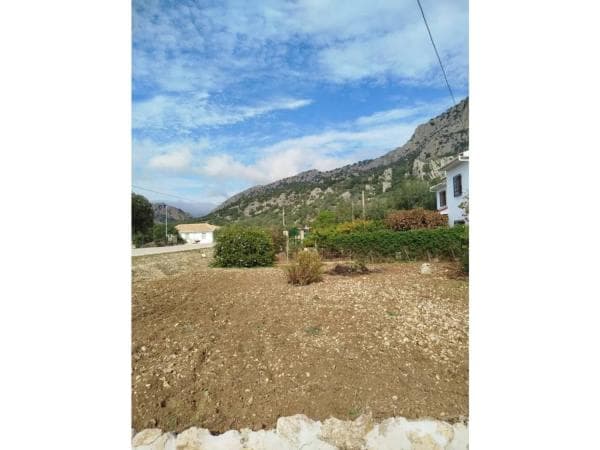 Chalet independiente en venta en , Alfarnatejo thumbnail 1