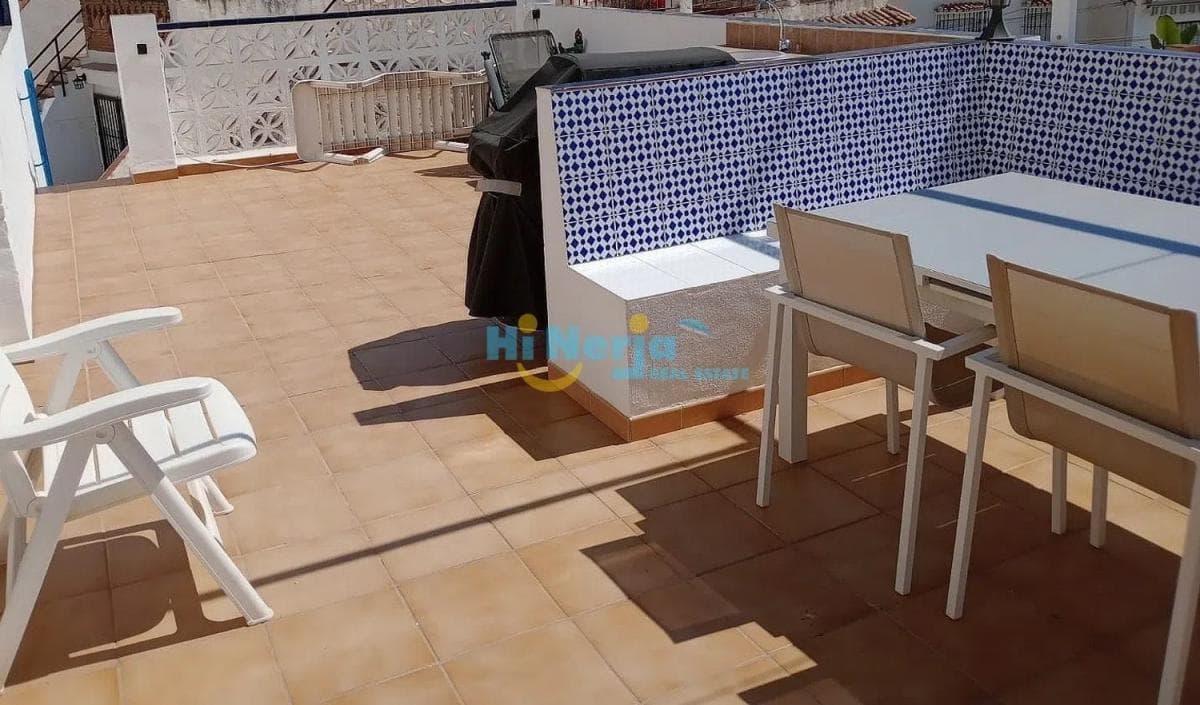Venta de chalet independiente en Avda Pescia - Ctra de Frigiliana, Nerja
photo 2